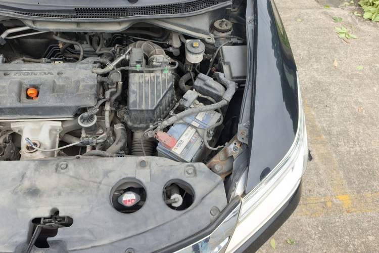 Used Honda Crider 2013 1.8L automatic luxury edition Engine Bay Left