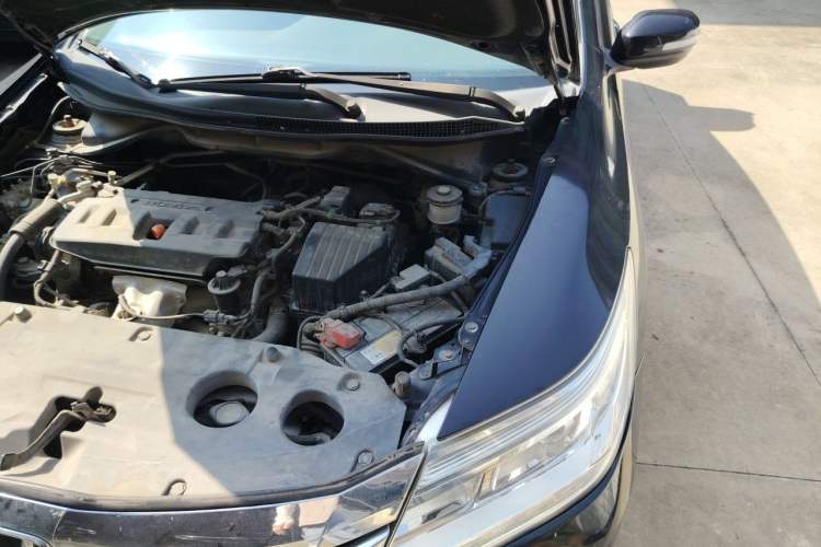 Used Honda Crider 2013 1.8L automatic comfort version Engine Bay Left