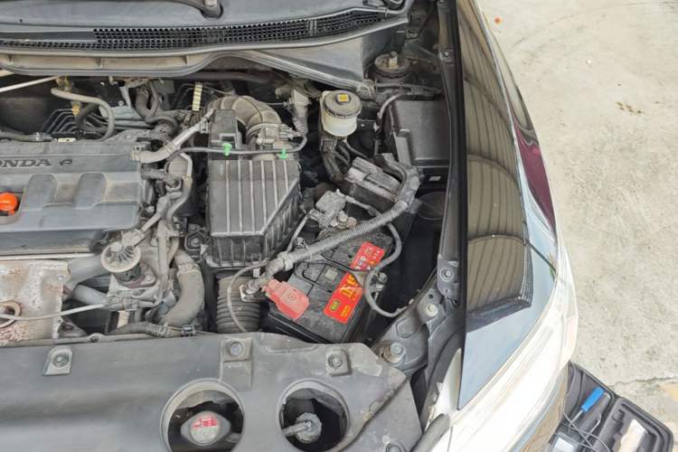 Used Honda Crider 2013 1.8L automatic comfort version Engine Bay Left