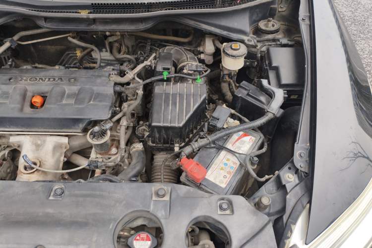 Used Honda Crider 2013 1.8L automatic luxury edition Engine Bay Left