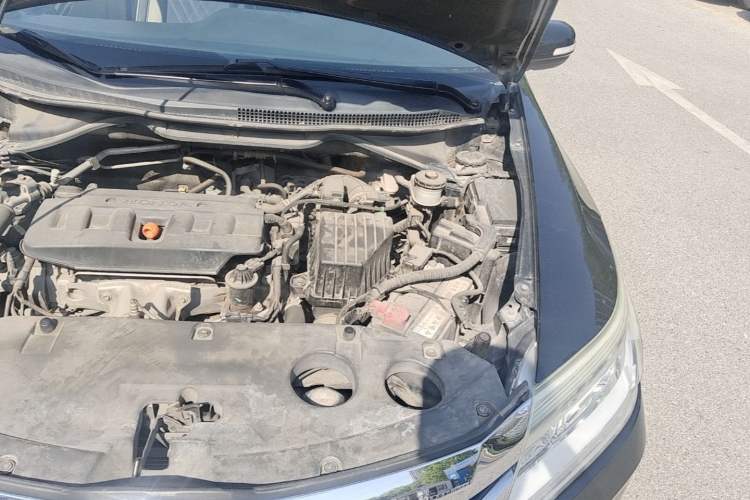 Used Honda Crider 2013 1.8L automatic luxury edition Engine Bay Left