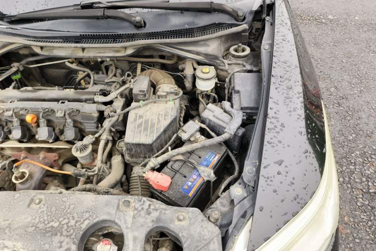 Used Honda Crider 2013 1.8L automatic comfort version Engine Bay Left