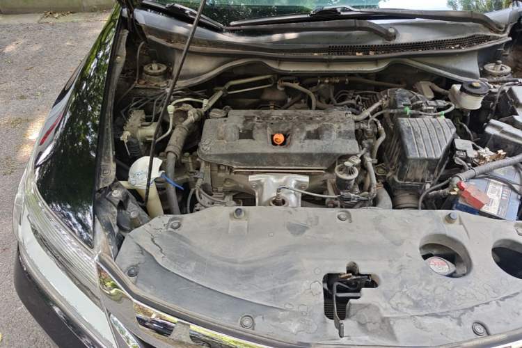 Used Honda Crider 2013 1.8L automatic flagship version Engine Bay Right