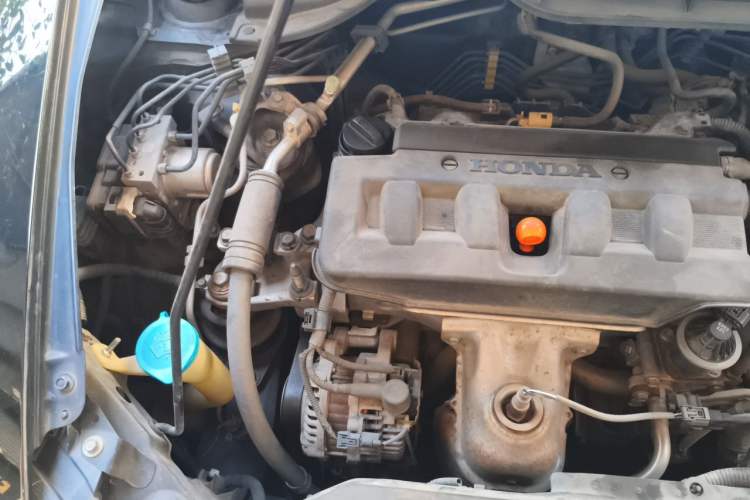 Used Honda Crider 2013 1.8L automatic luxury edition Engine Bay Right