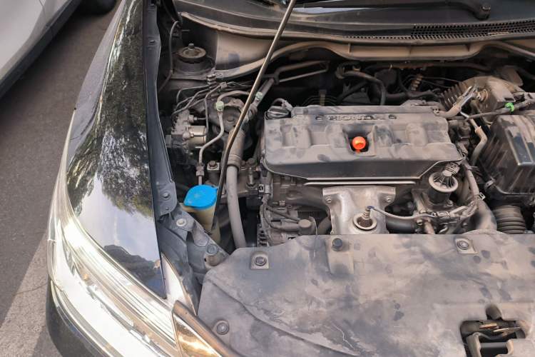 Used Honda Crider 2013 1.8L automatic comfort version Engine Bay Right