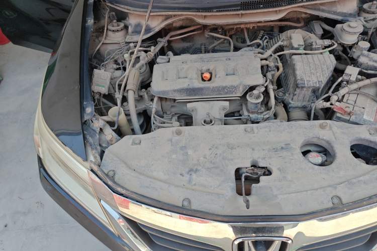 Used Honda Crider 2013 1.8L manual Comfort version Engine Bay Right