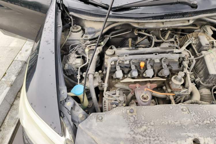 Used Honda Crider 2013 1.8L automatic comfort version Engine Bay Right