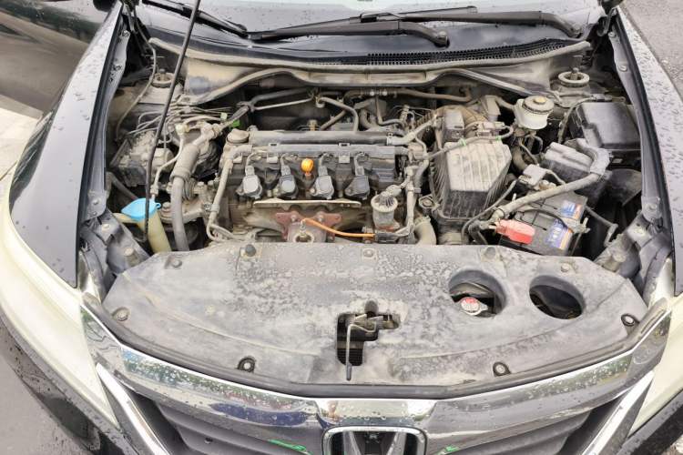 Used Honda Crider 2013 1.8L automatic comfort version Engine Bay