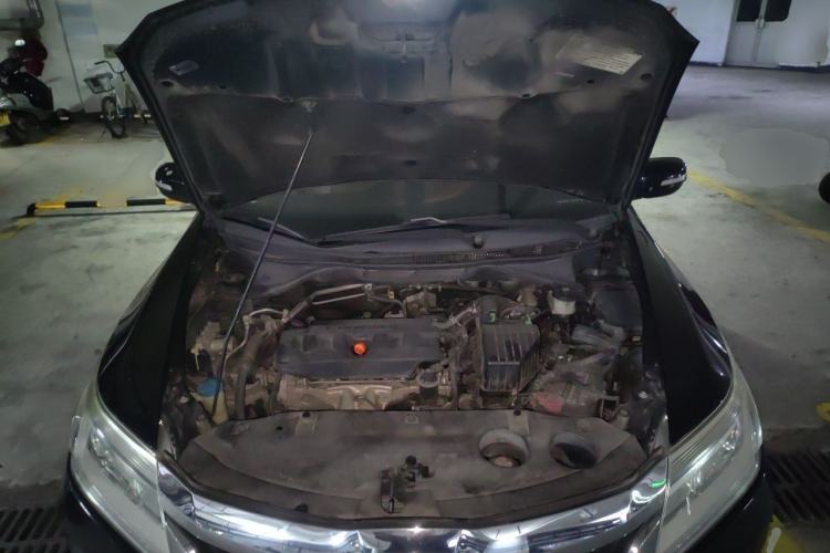 Used Honda Crider 2013 1.8L automatic luxury edition Engine Bay