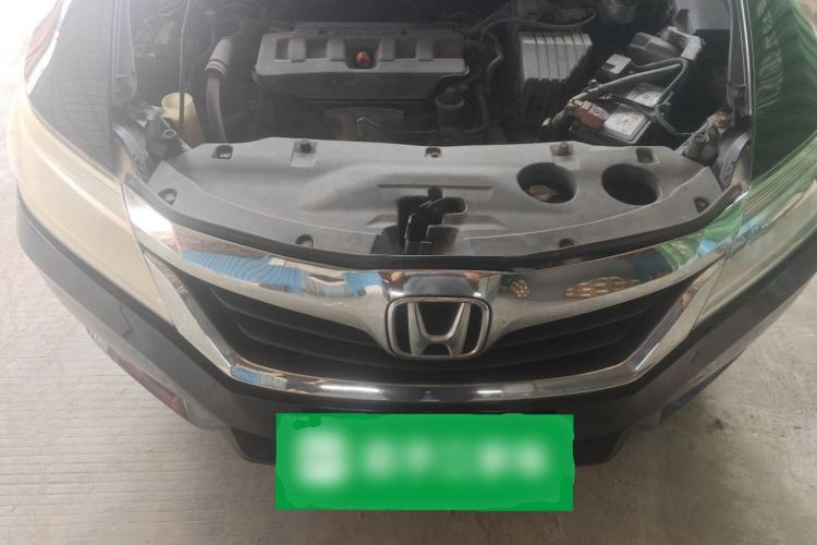 Used Honda Crider 2013 1.8L automatic luxury edition Engine Bay