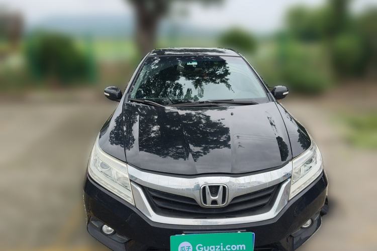 Used Honda Crider 2013 1.8L automatic luxury edition Front