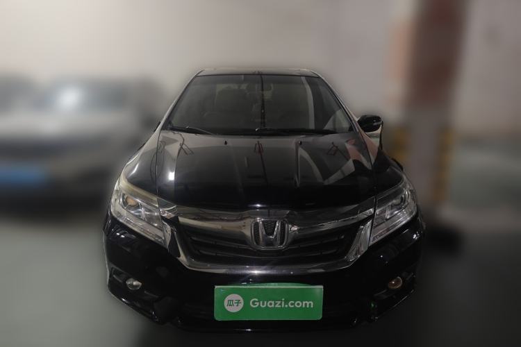 Used Honda Crider 2013 1.8L automatic luxury edition Front