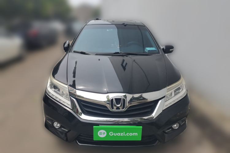 Used Honda Crider 2013 1.8L automatic luxury edition Front