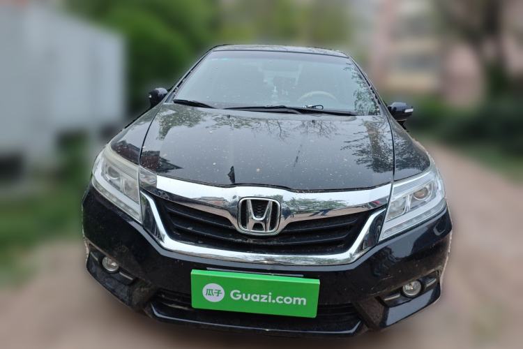 Used Honda Crider 2013 1.8L automatic luxury edition Front