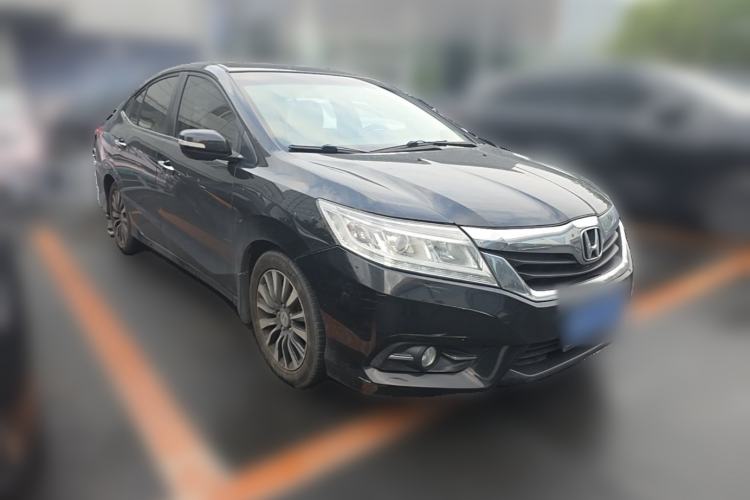 Used Honda Crider 2013 1.8L automatic luxury edition Front Right 45 Deg