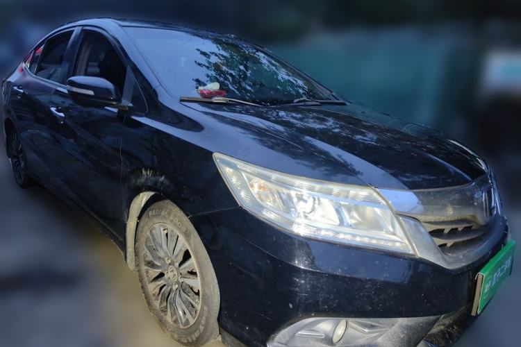 Used Honda Crider 2013 1.8L manual Comfort version Front Right 45 Deg