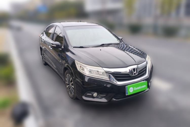 Used Honda Crider 2013 1.8L automatic luxury edition Front Right 45 Deg