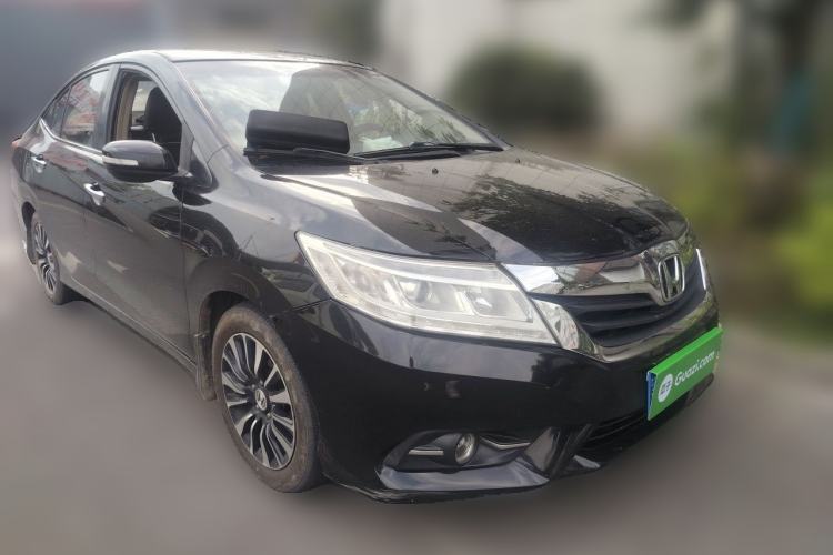 Used Honda Crider 2013 1.8L manual Comfort version Front Right 45 Deg