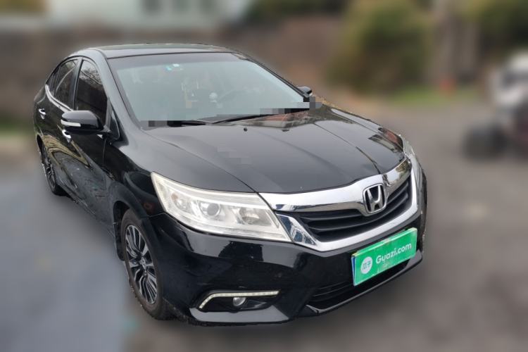 Used Honda Crider 2013 1.8L automatic luxury edition Front Right 45 Deg