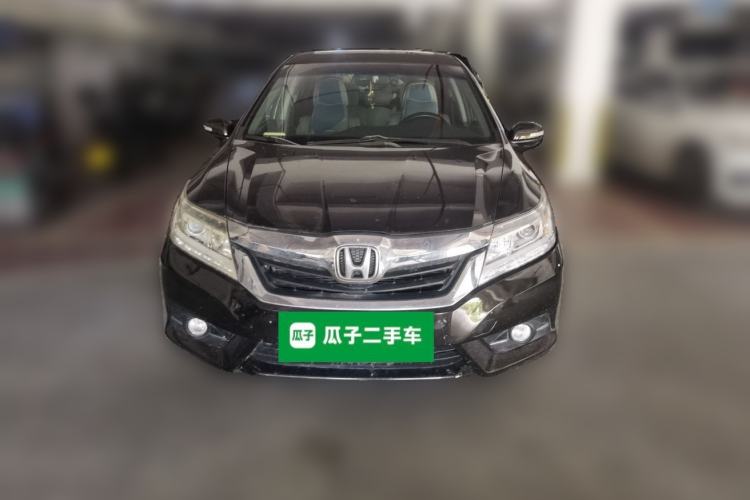Used Honda Crider 2013 1.8L automatic luxury edition Front