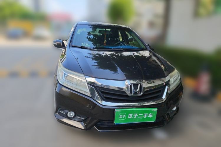 Used Honda Crider 2013 1.8L automatic luxury edition Front