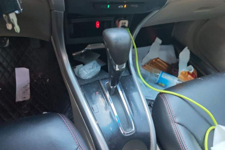Used Honda Crider 2013 1.8L automatic comfort version Gear Lever