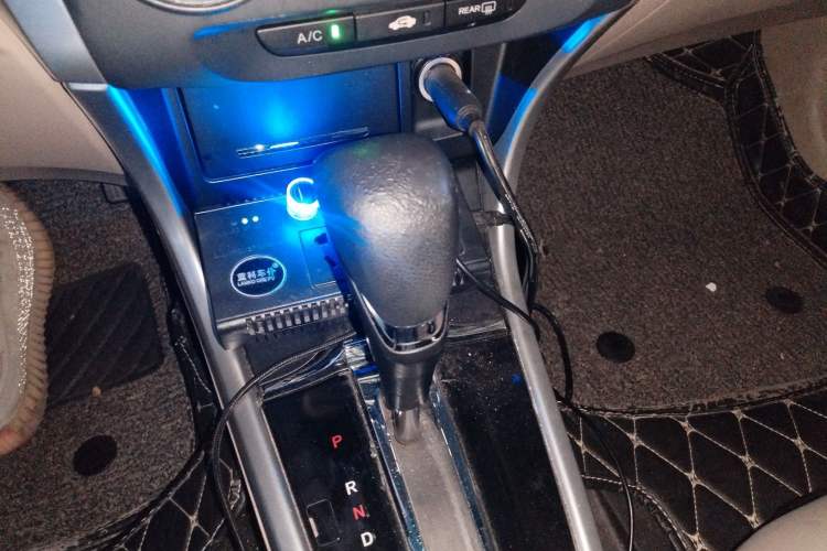 Used Honda Crider 2013 1.8L automatic comfort version Gear Lever