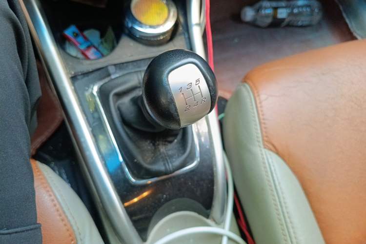 Used Honda Crider 2013 1.8L manual Comfort version Gear Lever