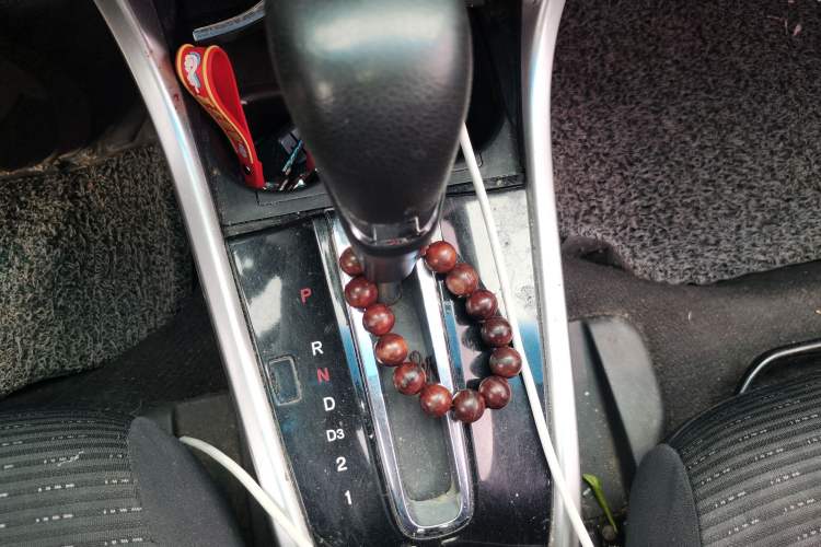 Used Honda Crider 2013 1.8L automatic luxury edition Gear Lever