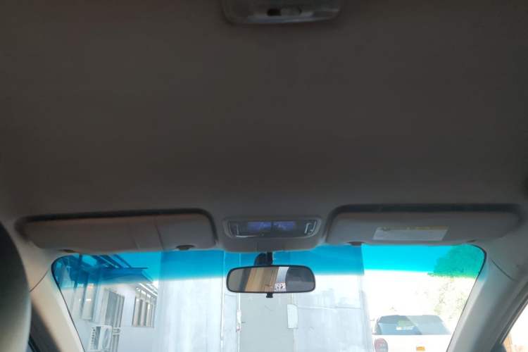 Used Honda Crider 2013 1.8L automatic comfort version Headliner