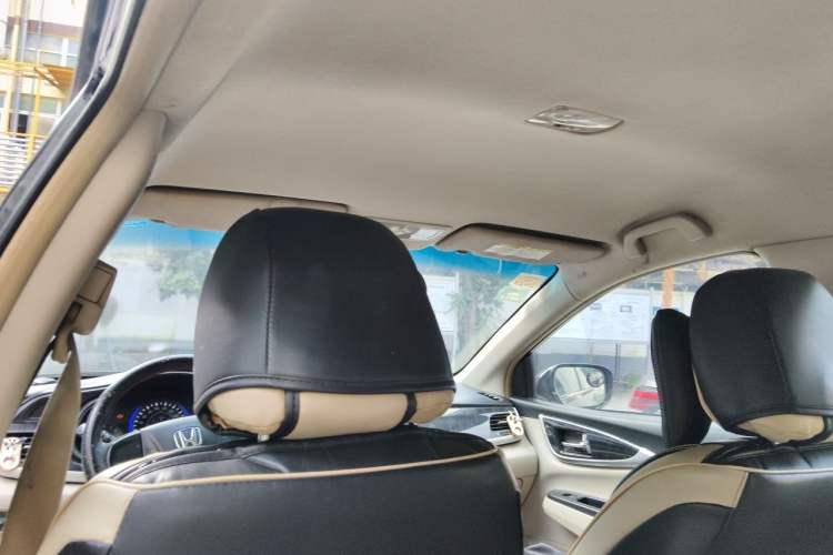 Used Honda Crider 2013 1.8L manual Comfort version Headliner