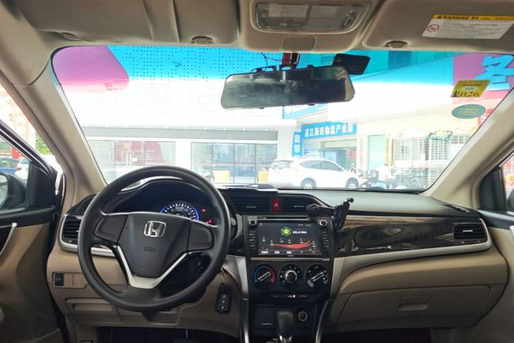 Used Honda Crider 2013 1.8L automatic comfort version Headliner