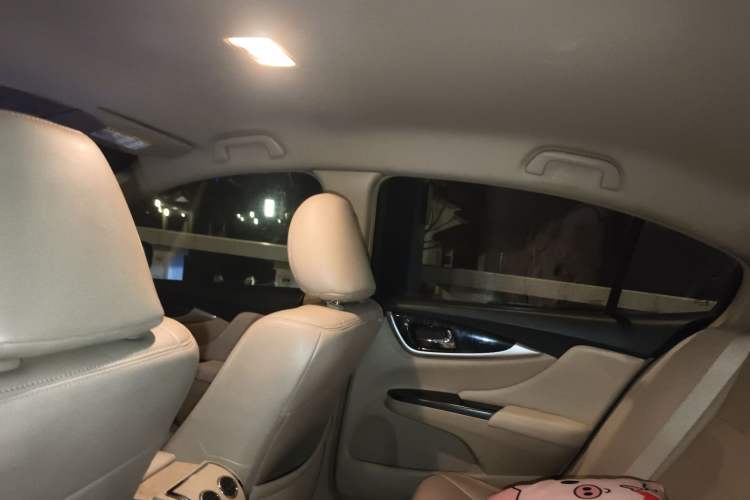 Used Honda Crider 2013 1.8L manual Comfort version Headliner