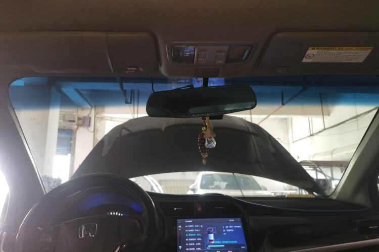 Used Honda Crider 2013 1.8L automatic luxury edition Headliner