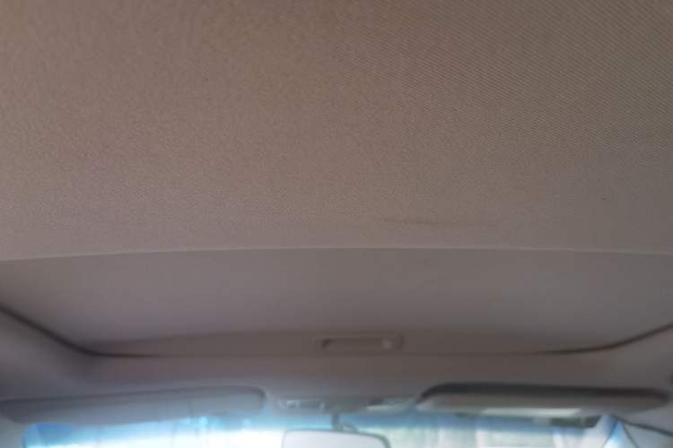 Used Honda Crider 2013 1.8L automatic luxury edition Headliner