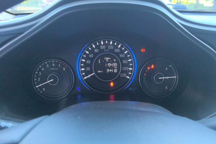 Used Honda Crider 2013 1.8L automatic luxury edition Instrument Cluster