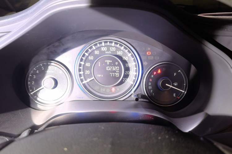 Used Honda Crider 2013 1.8L automatic luxury edition Instrument Cluster