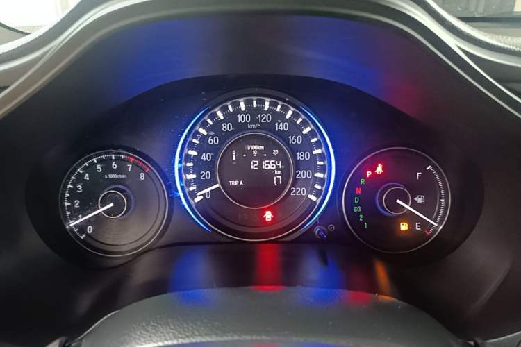 Used Honda Crider 2013 1.8L automatic luxury edition Instrument Cluster