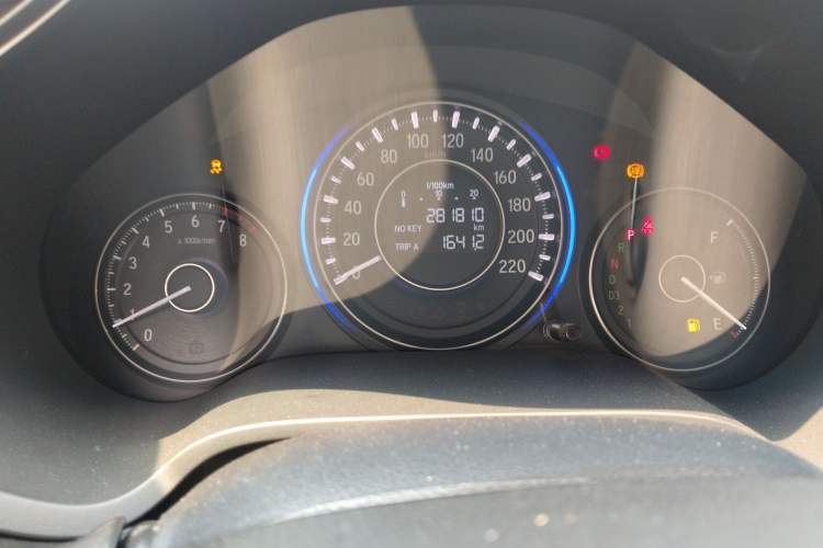 Used Honda Crider 2013 1.8L automatic luxury edition Instrument Cluster