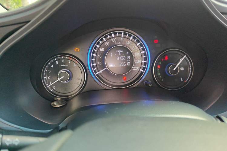Used Honda Crider 2013 1.8L automatic luxury edition Instrument Cluster