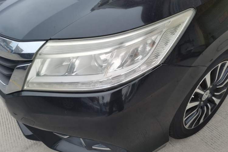 Used Honda Crider 2013 1.8L automatic luxury edition Left Front Headlight