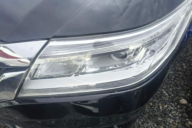 Used Honda Crider 2013 1.8L automatic comfort version Left Front Headlight