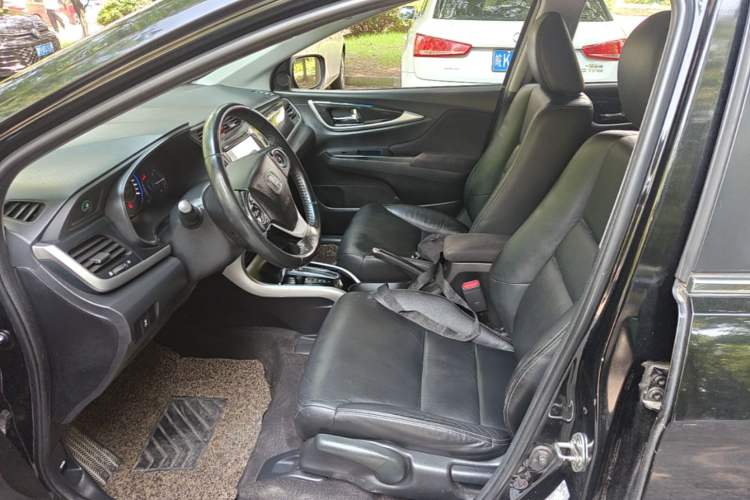 Used Honda Crider 2013 1.8L automatic flagship version Left Front Seat
