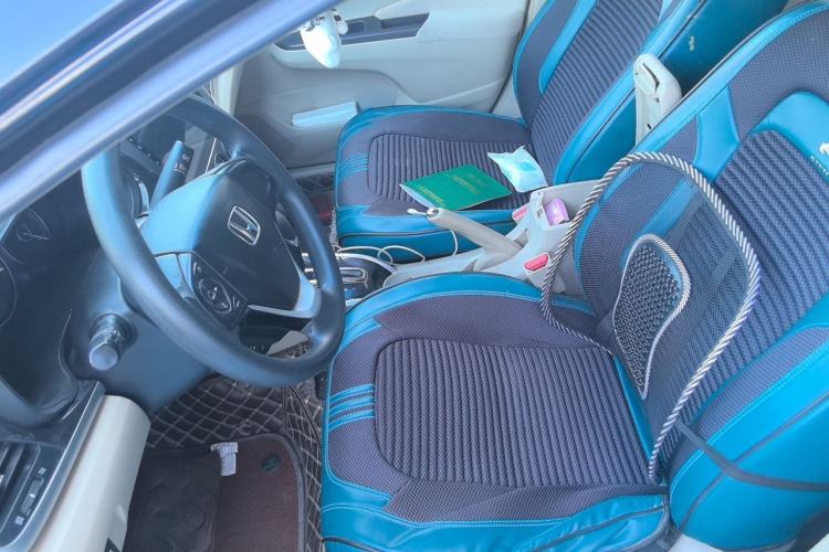 Used Honda Crider 2013 1.8L automatic luxury edition Left Front Seat