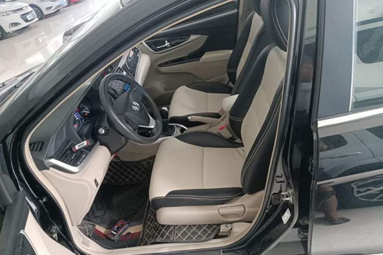 Used Honda Crider 2013 1.8L manual Comfort version Left Front Seat