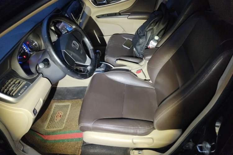 Used Honda Crider 2013 1.8L manual Comfort version Left Front Seat