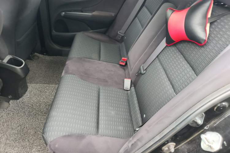Used Honda Crider 2013 1.8L automatic luxury edition Left Rear Seat
