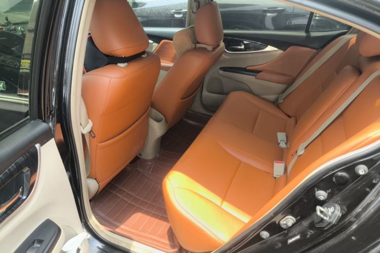 Used Honda Crider 2013 1.8L automatic luxury edition Left Rear Seat