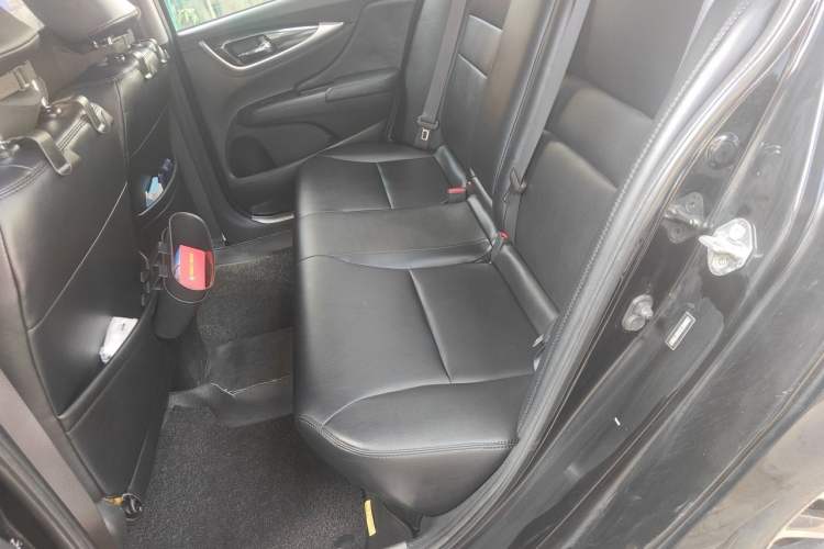 Used Honda Crider 2013 1.8L automatic luxury edition Left Rear Seat