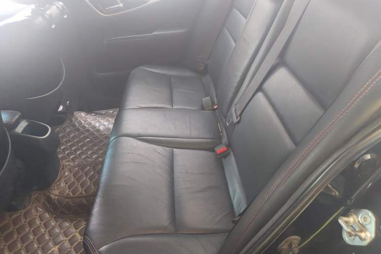 Used Honda Crider 2013 1.8L automatic luxury edition Left Rear Seat